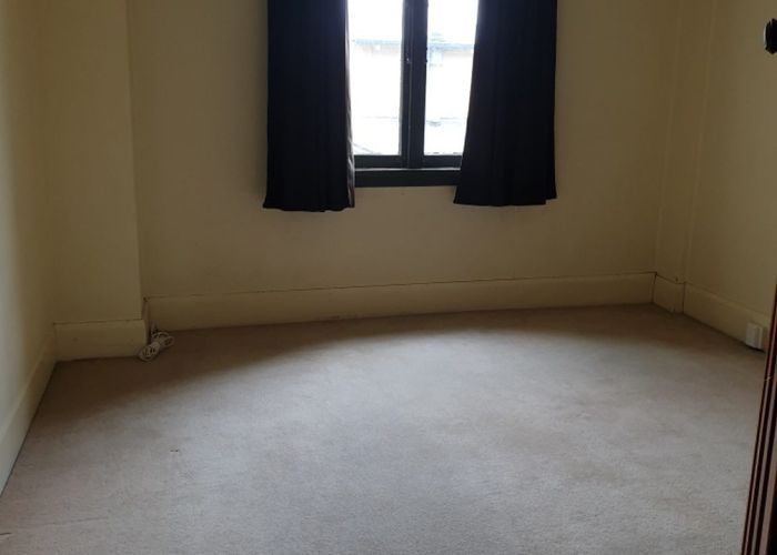  at 27 Ranfurly Street, Hokowhitu, Palmerston North, Manawatu / Whanganui