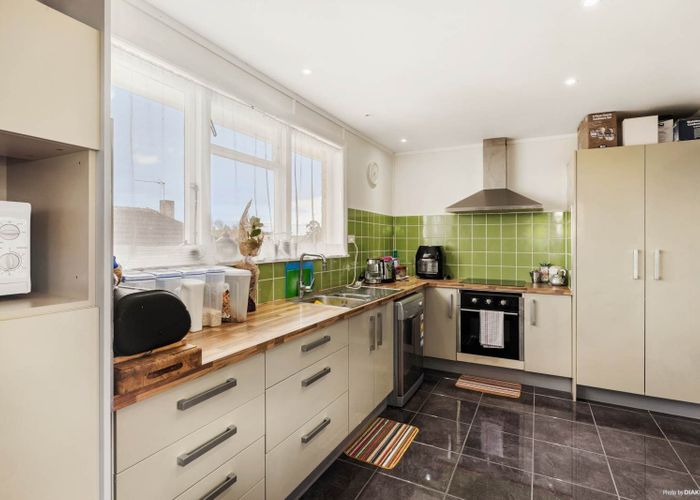  at 83 Te Puea Avenue, Meremere