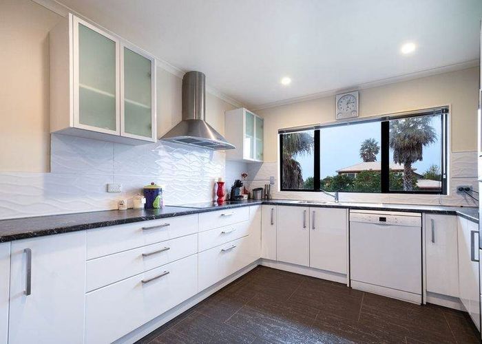  at 13 San Marino Drive, Henderson, Waitakere City, Auckland