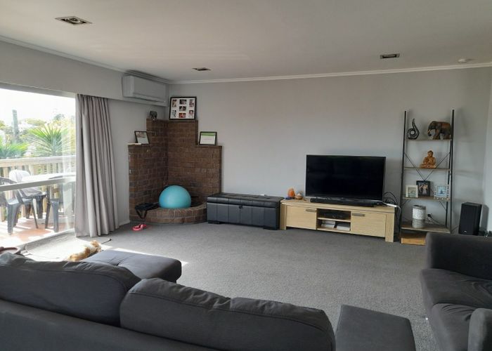  at 13 Evans Rd, Glen Eden, Waitakere City, Auckland