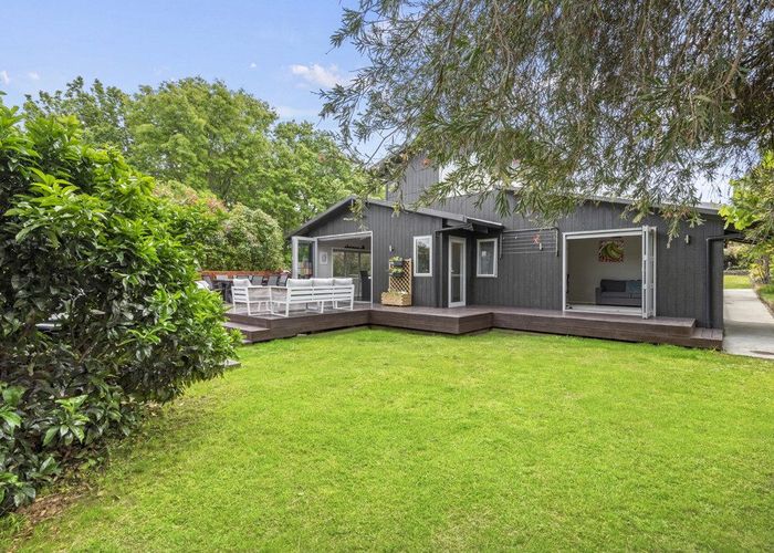  at 37 Belle Vue Avenue, Northcote Point, Auckland