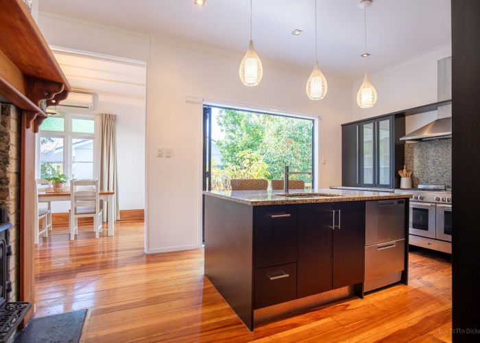  at 10 Thames Street, Claudelands, Hamilton, Waikato