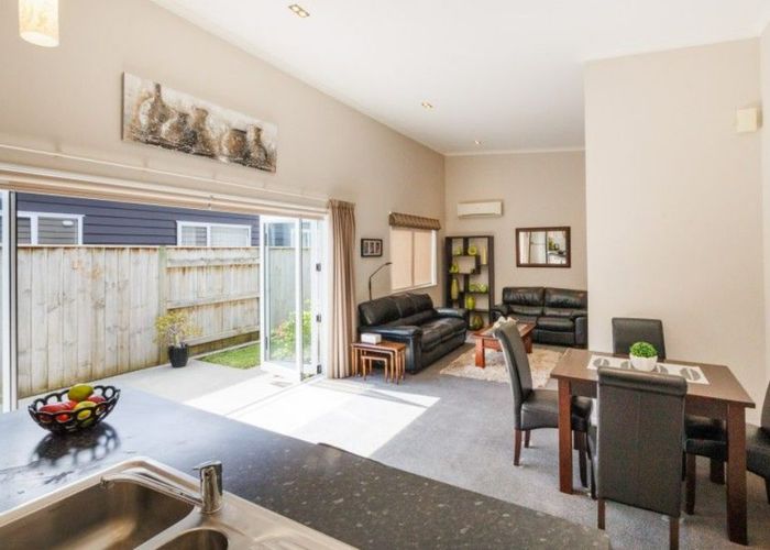  at 10 Galea Grove, Kelvin Grove, Palmerston North, Manawatu / Whanganui