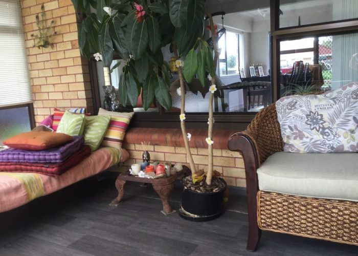  at 9 Reagan Road, Manukau, Manukau City, Auckland