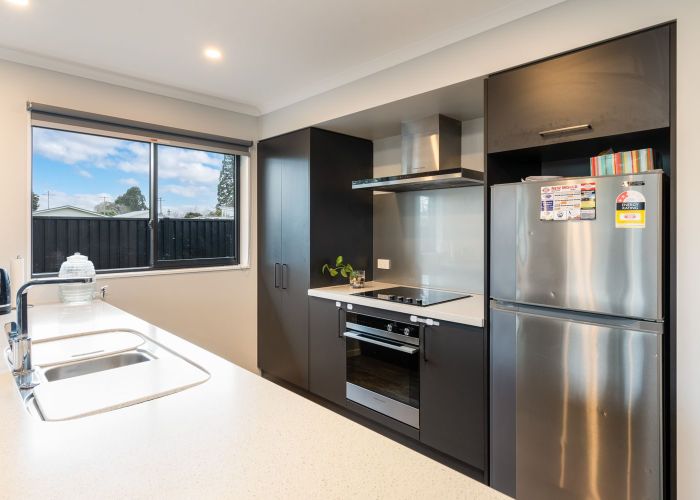  at 37 Lanark Street, Balclutha