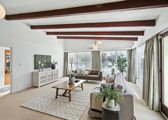  at 7 Rosedale Place, Avonhead, Christchurch City, Canterbury