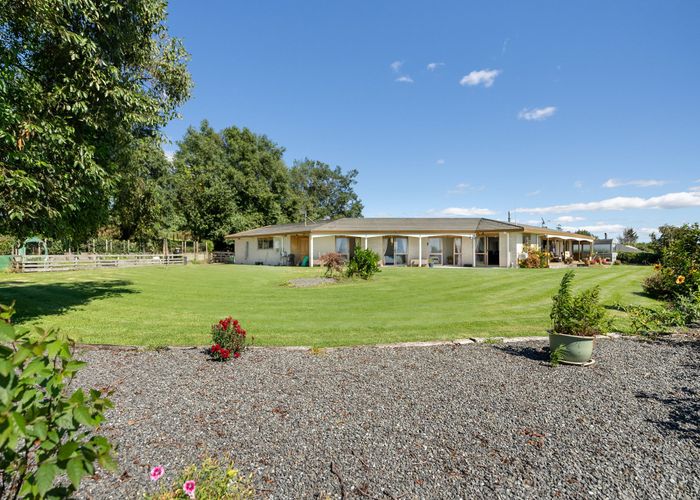  at 12 Tobacco Hill, Welcome Bay, Tauranga