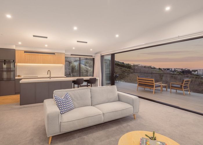  at 7 Francis James Lane, Redcliffs, Christchurch