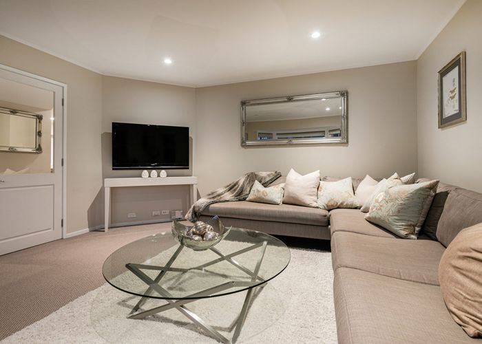  at 2/3 Rangitira Avenue, Takapuna, Auckland