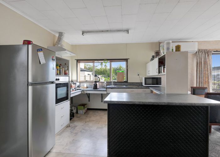  at 16 Berwyn Avenue, Takanini, Papakura, Auckland
