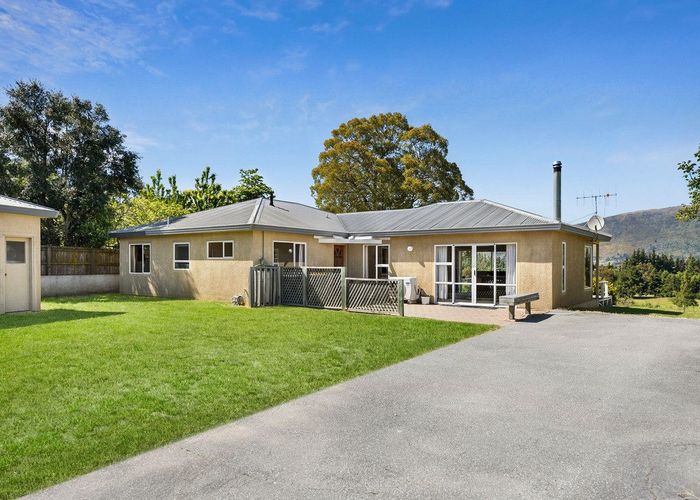  at 14 Rob Roy Lane, Wanaka