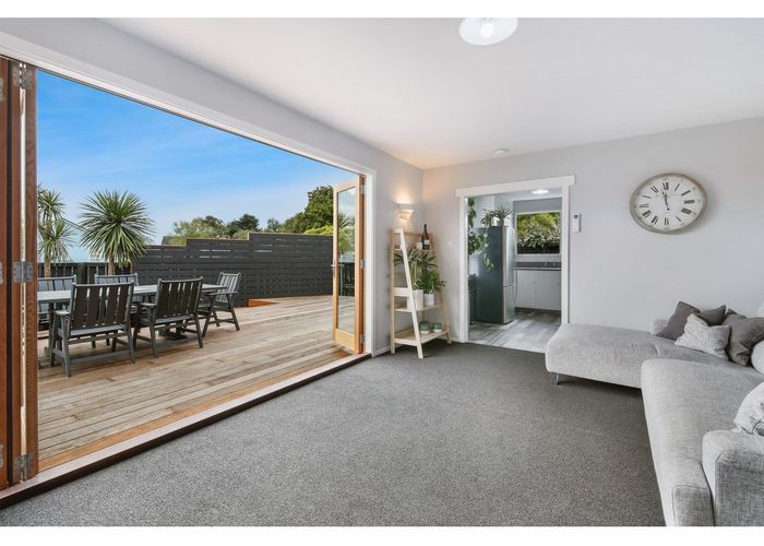  at 1/6 Jade Place, Parklands, Christchurch