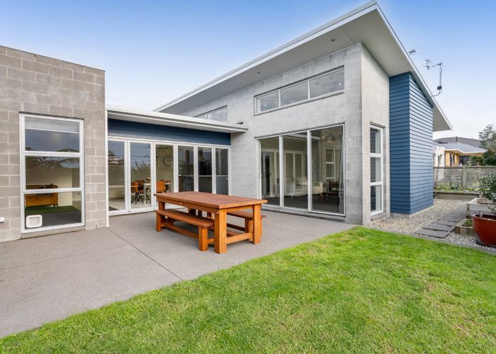  at 61 Karamea Street, Whalers Gate, New Plymouth, Taranaki