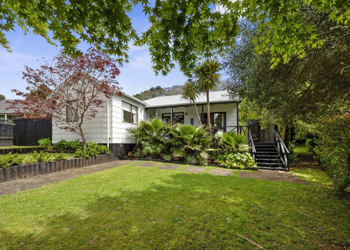  at 19 Thames Street, Welbourn, New Plymouth, Taranaki