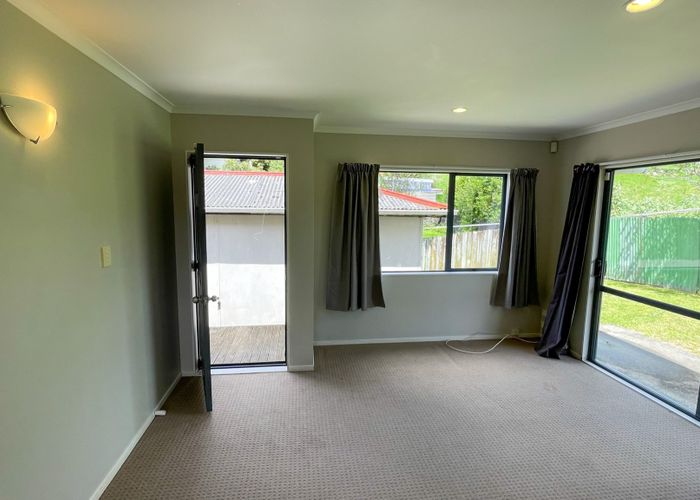  at 3a Pine Road, Henderson, Waitakere City, Auckland