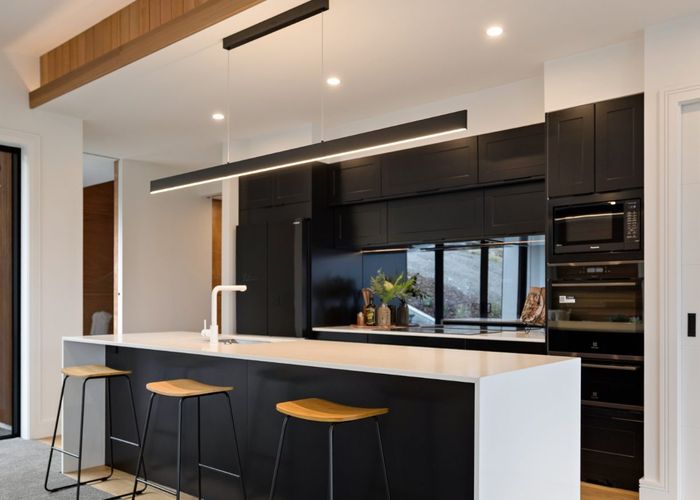  at 6 Florence Close, Queenstown Hill, Queenstown-Lakes, Otago