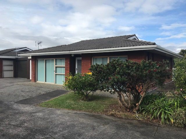  at 1/131 Union Road, Howick, Manukau City, Auckland