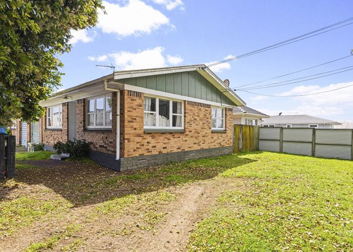  at 1/2 Myers Road, Manurewa, Manukau City, Auckland