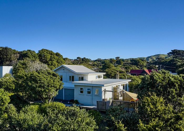  at 5 Te Pari Pari Road, Pukerua Bay, Porirua