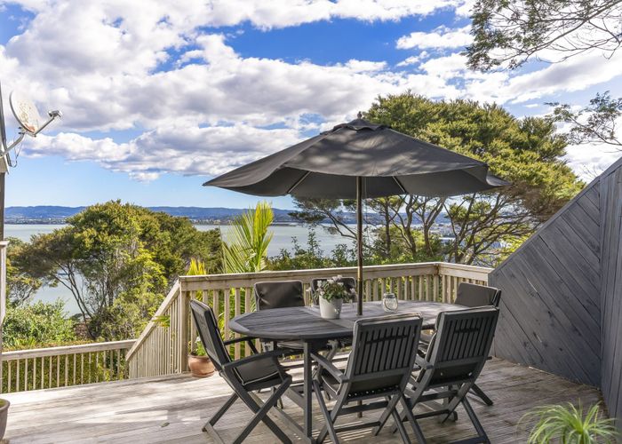  at 20 Mayall Avenue, Beach Haven, Auckland
