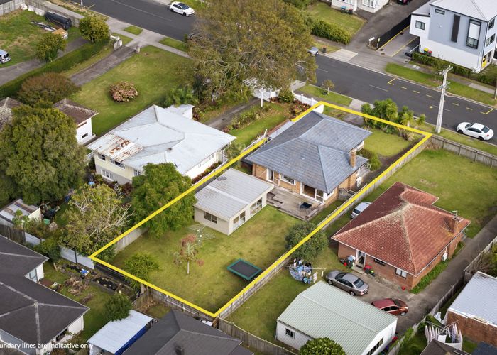  at 6 Ferndale Road, Mount Wellington, Auckland City, Auckland