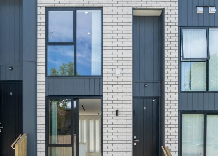  at 3/7 Broadview Pl, Howick, Manukau City, Auckland