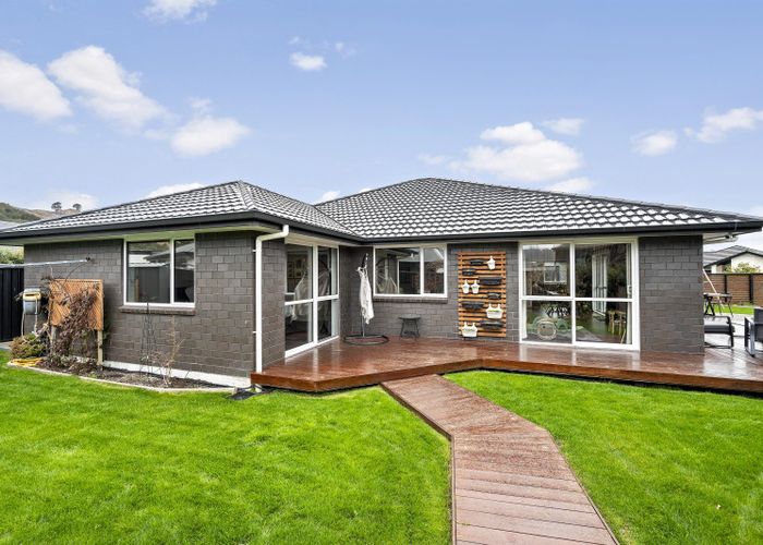  at 38 Buddle Road, Wallaceville, Upper Hutt