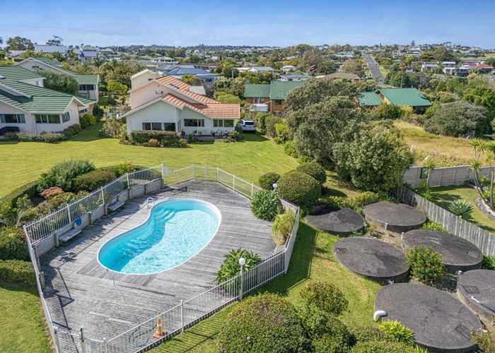  at 896 Whangaparaoa Road, Manly, Whangaparaoa