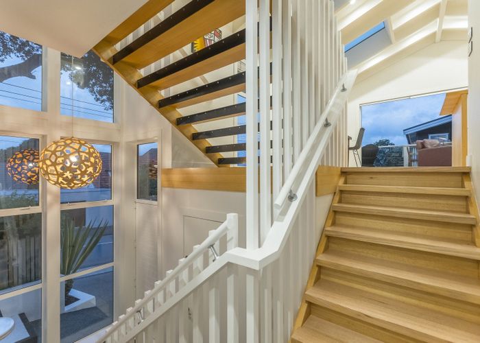  at 2 Ludlam Street, Seatoun, Wellington