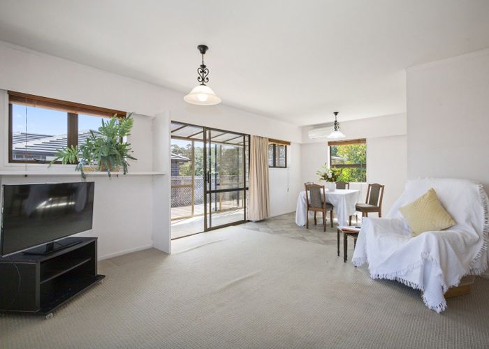  at 18C Devon Road, Bucklands Beach, Auckland