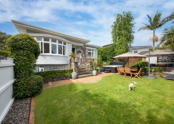  at 1/11 Oranga Avenue, Onehunga, Auckland