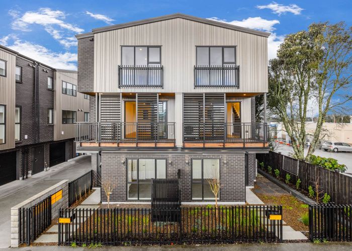  at 9A Huia Road, Point Chevalier, Auckland City, Auckland