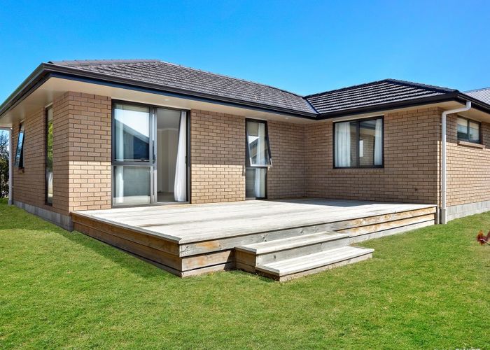  at 21 Cambridge Road, Martinborough
