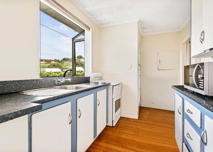  at 1/23 Richard Road, Mangere, Auckland