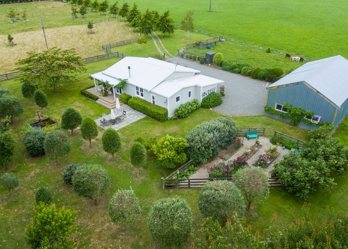 at 44 Opuakaio Road, Kokotau