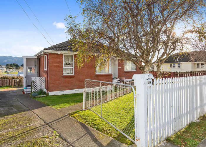  at 15 Fantame Street, Cannons Creek, Porirua