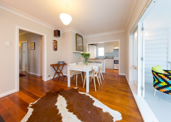  at 6 Mars Avenue, Sandringham, Auckland