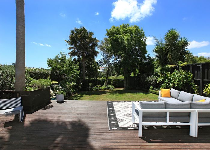 at 9 School Road, Morningside, Auckland