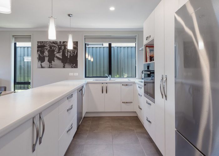  at 2 Sable Lane, Pyes Pa, Tauranga