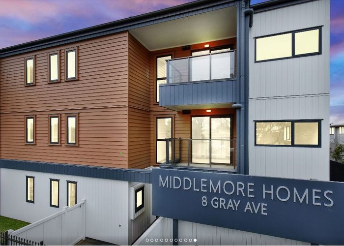  at 7/8G Gray Avenue, Māngere East, Auckland
