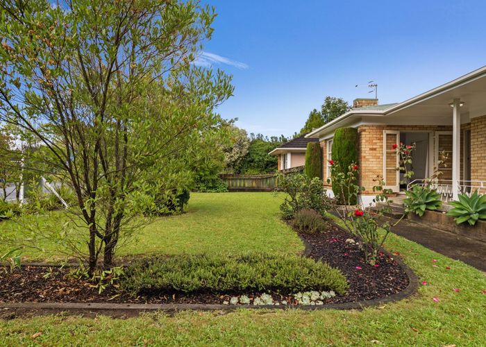  at 13 Vardon Road, Saint Andrews, Hamilton, Waikato
