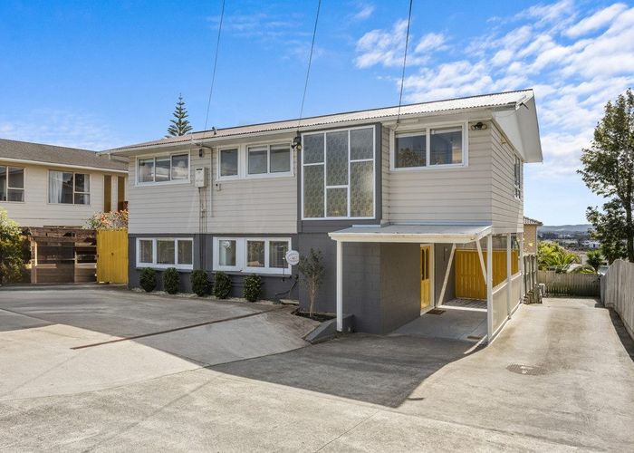  at 22 Royal Road, Massey, Waitakere City, Auckland