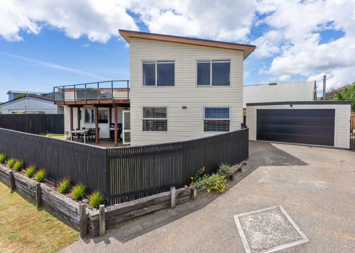  at 1 Frances Street, Waikanae Beach, Kapiti Coast, Wellington