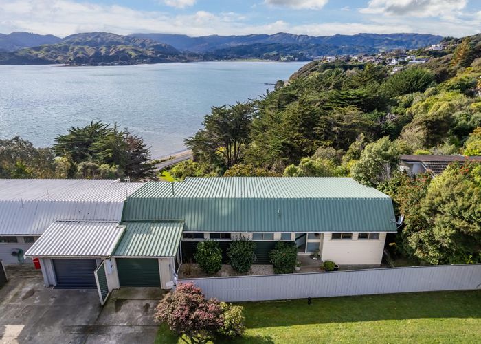 at 29 Spinnaker Drive, Whitby, Porirua