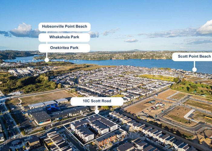  at 4/10 Scott Road, Hobsonville, Waitakere City, Auckland