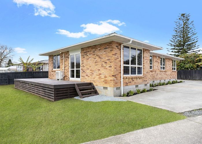  at 12 Cramond Drive, Mangere East, Auckland