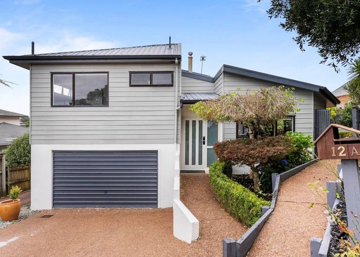  at 1/12 Strabo Place, Windsor Park, Auckland