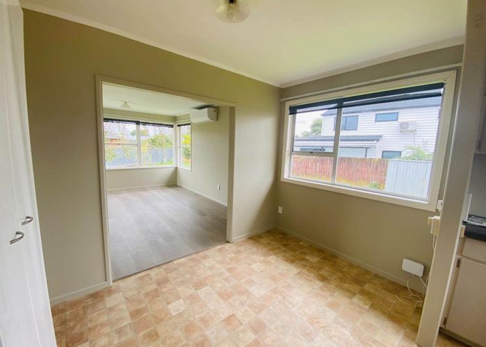  at 10 Tiari Place, Mangere East, Auckland
