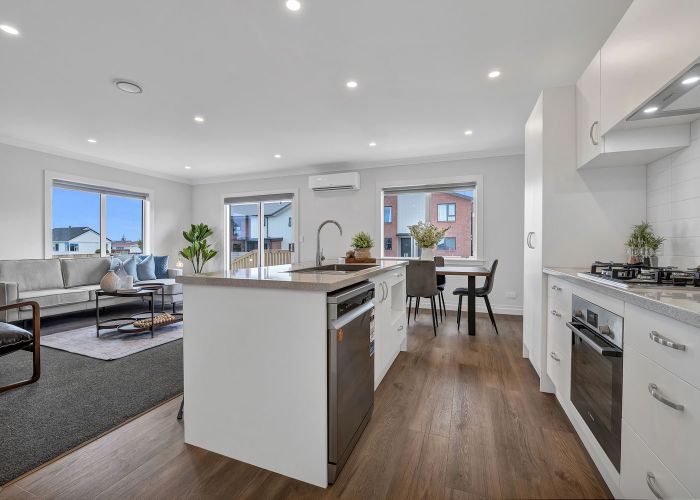  at 16 Holford Street, Westown, New Plymouth, Taranaki