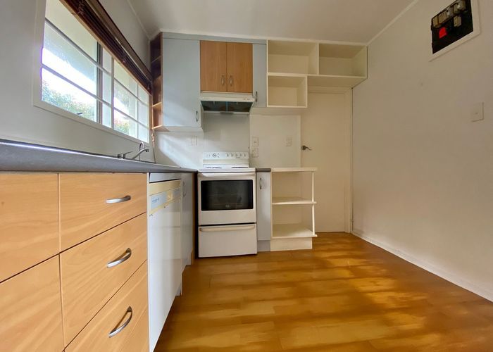  at 9/8 Shackleton Road, Mount Eden, Auckland City, Auckland